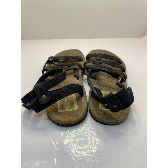 Simple Green Toe Ecofriendly Sandals 7 - Picture 4 of 7